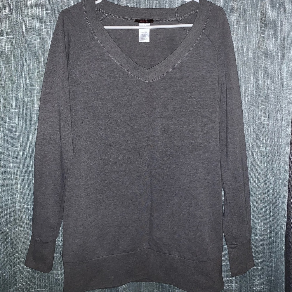 Mark gray sweatshirt size XL juniors